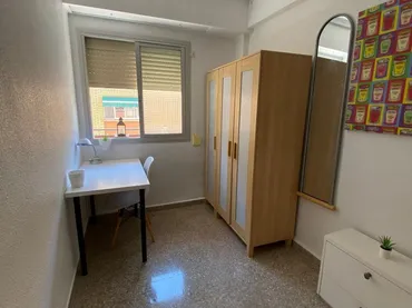 Piso en  Carrer de Menéndez y Pelayo 7 - Foto 11