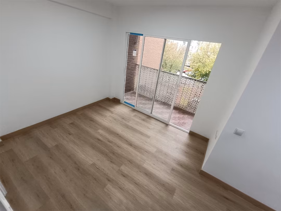 Piso en  Calle Alfaro 7