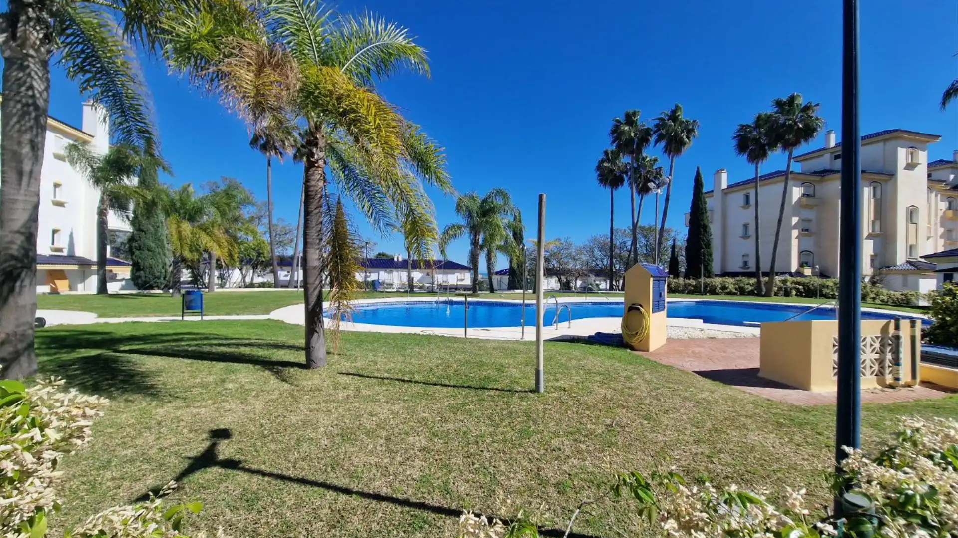 Piso en  Calle Mercedes Formica 4 - Foto 47