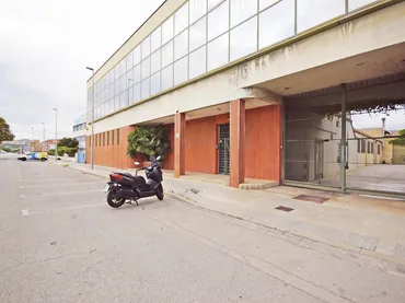 Nave Industrial en  Calle Arquimedes - Foto 3