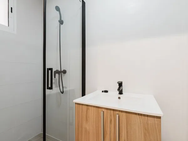 Estudio en calle d' Antonio Ponz, 9 - Foto 7