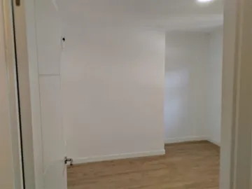 Piso en  Carrer de la Mare de Déu de Port 405 - Foto 5