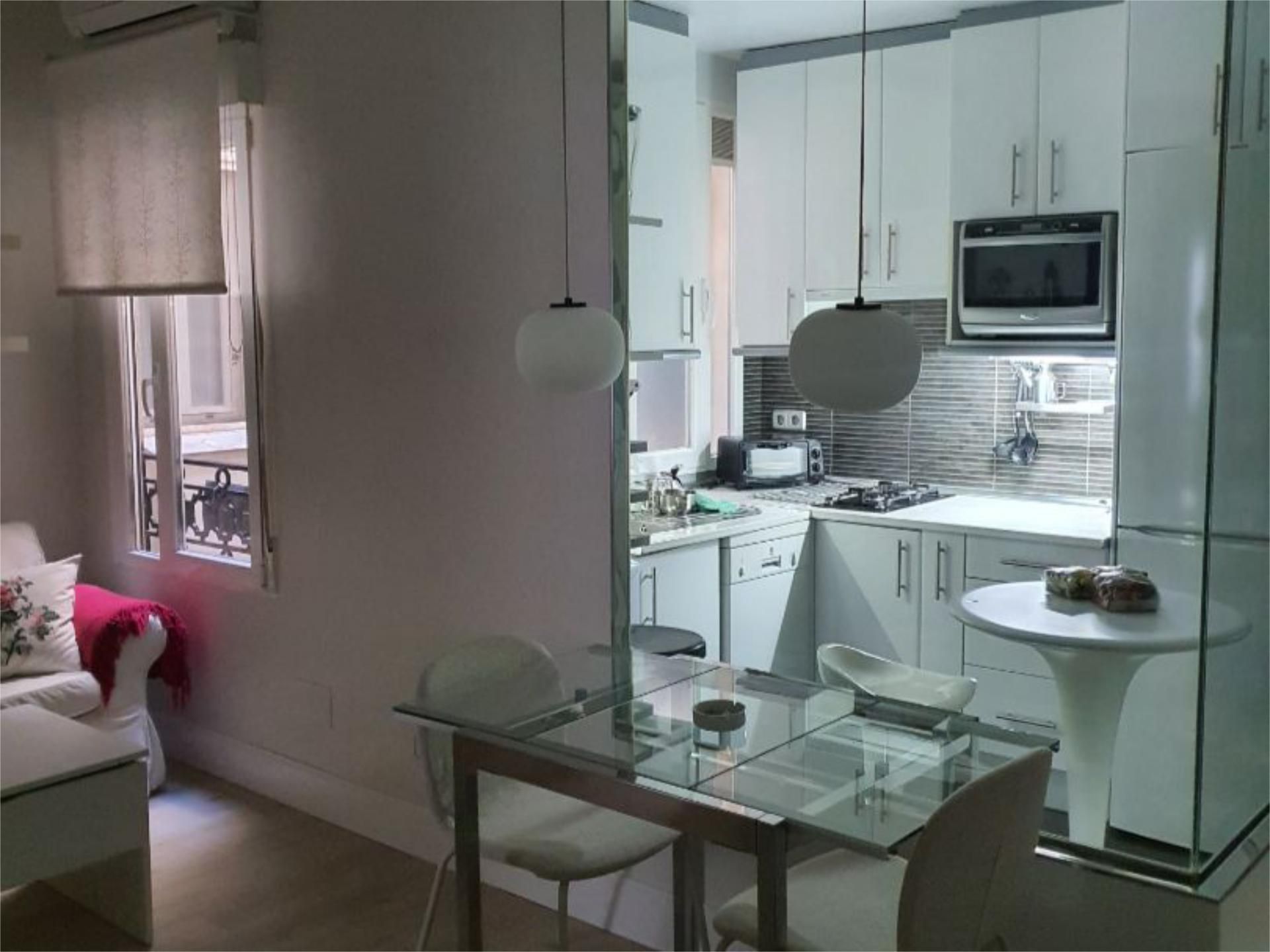 Piso en  Calle del General Pardiñas 17 - Foto 2