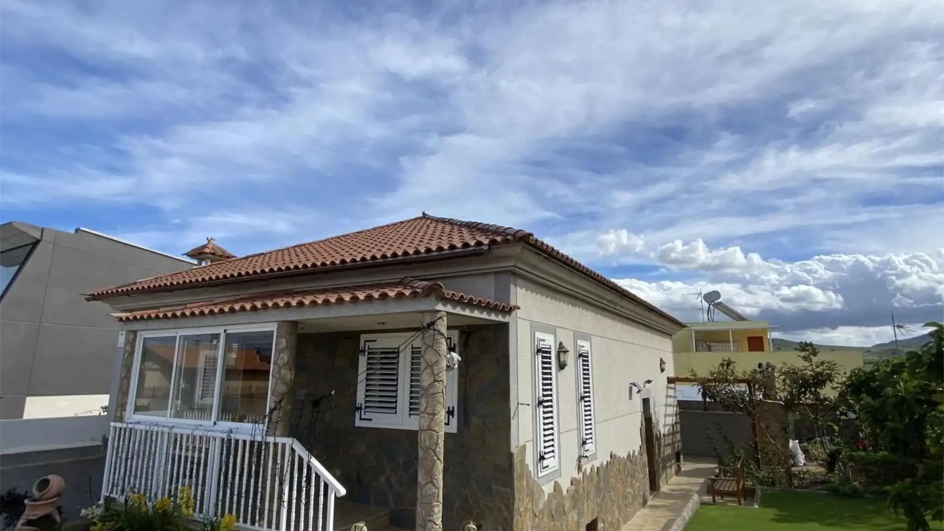 Chalet en  Avenida de la Democracia 39 - Foto 32