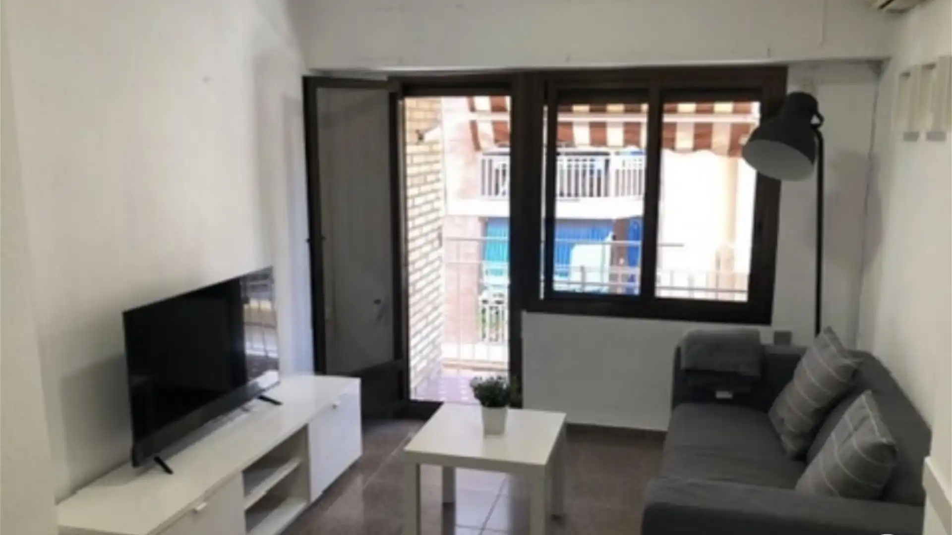 Piso en  Carrer de Pinzón 9 - Foto 1