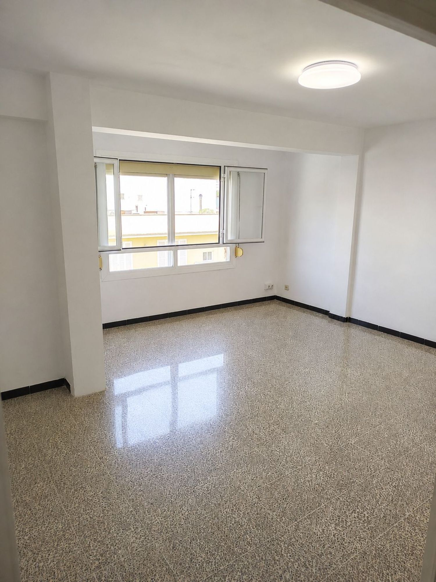Piso en Calle del Llac dels Quatre Cantons, 6 Nb - Foto 1