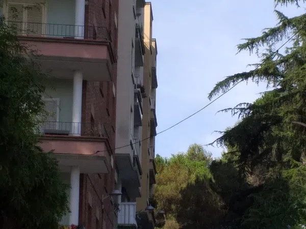 Piso en calle d'Homer, 61 -63 - Foto 2