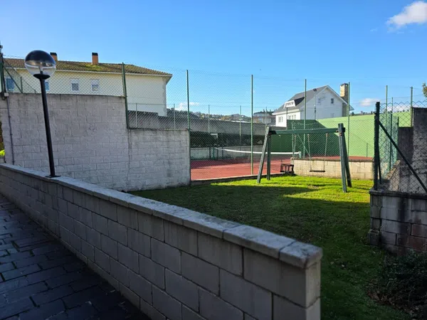 Chalet adosado en Urb. pazo grande Eirís - Foto 4