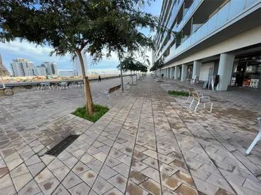 Local comercial en Badalona - Foto 10