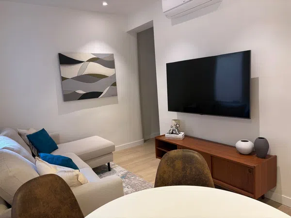 Piso en avenida del Doctor Federico Rubio y Galí, 8