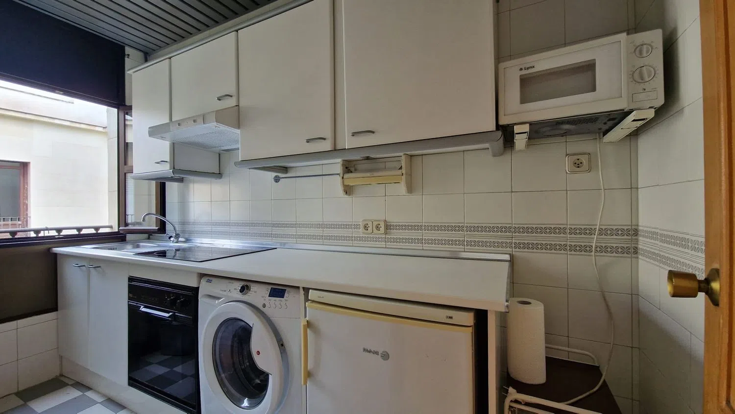 Piso en calle del Caballero de Gracia, 22 - Foto 5