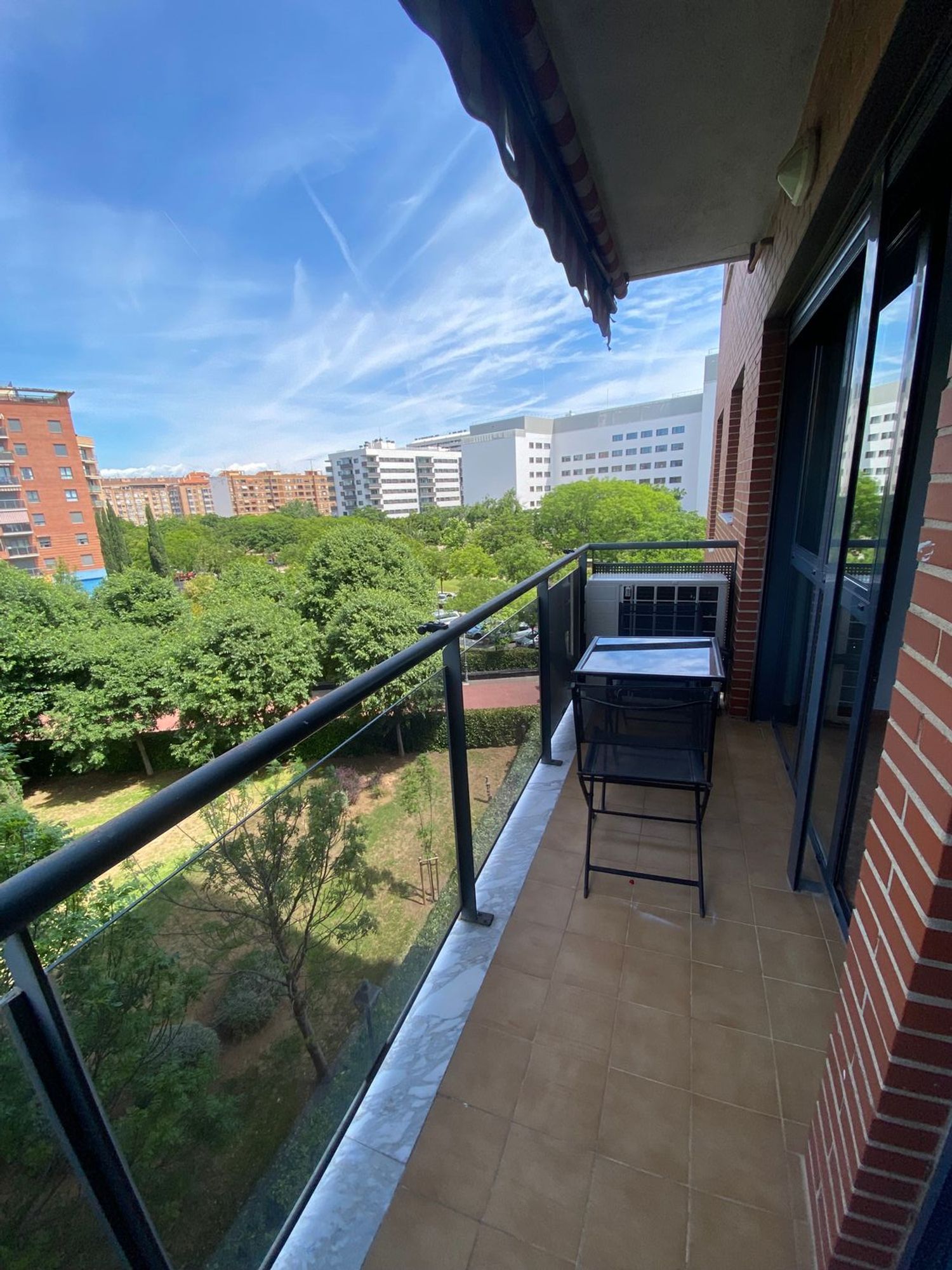 Piso en Plaza de Josep Melia i Castello, 8 - Foto 4