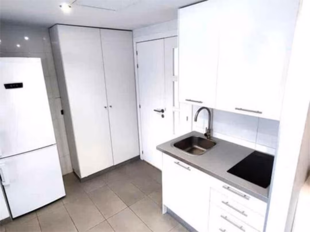 Piso en Ciudad Jardín - Foto 3