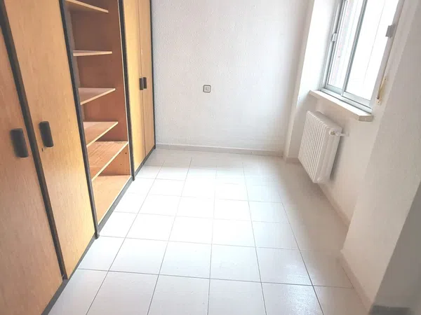 Piso en Avenida Castilla y León, 13 - Foto 3