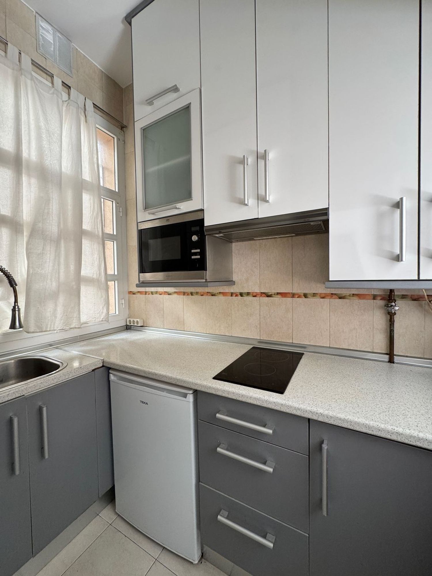 Piso en venta en Calle de Embajadores, 26 - Foto 3