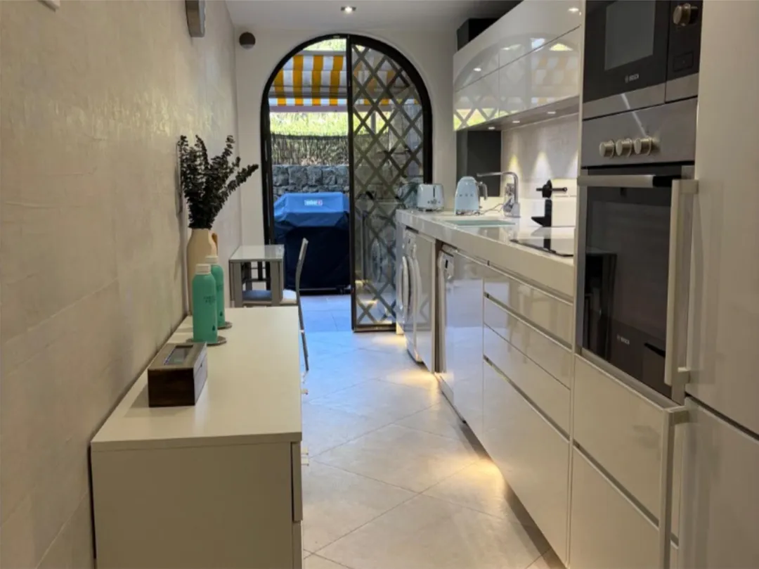 Piso en  Calle Sierra Bermeja 88 - Foto 1