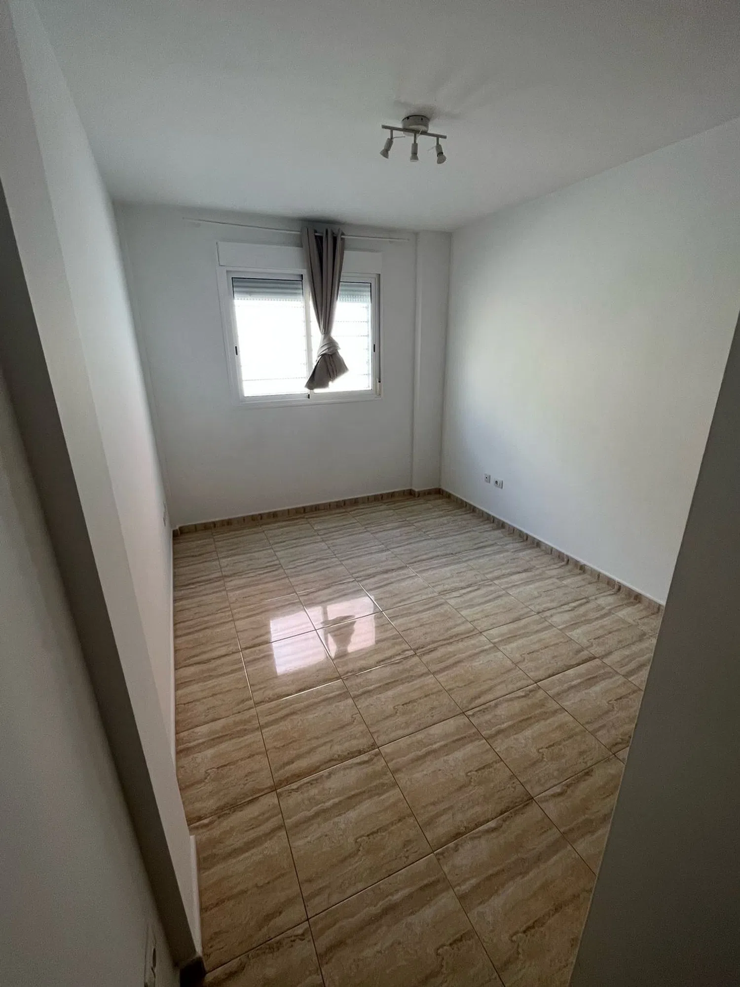 Piso en calle Leocadio Machado, 15 - Foto 4