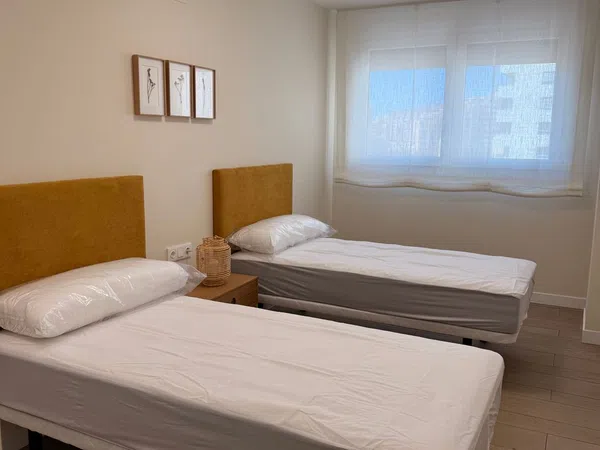 Piso en calle Arquitecto Guardiola, 50 - Foto 2