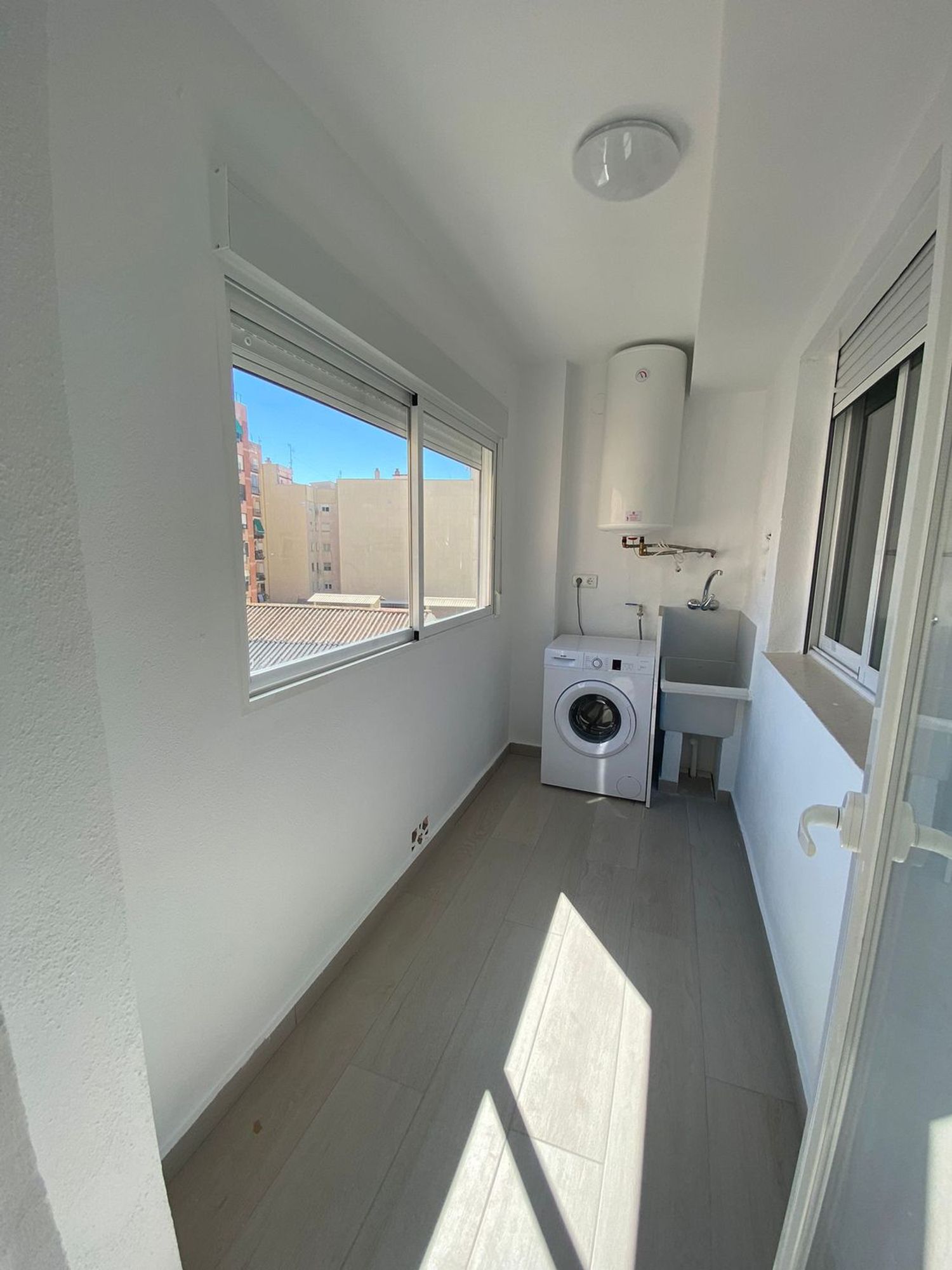 Piso en Calle Doctor Gea Mariño, 2, Avenida de Valencia - Avenida de Casalduch - Foto 3