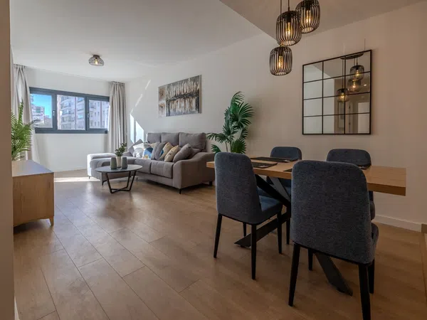 Piso en calle Eugenio Gross, 18