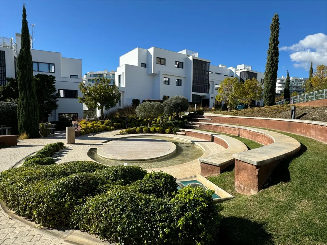 Piso en avenida Av. 8 de Marzo 3 - Foto 3