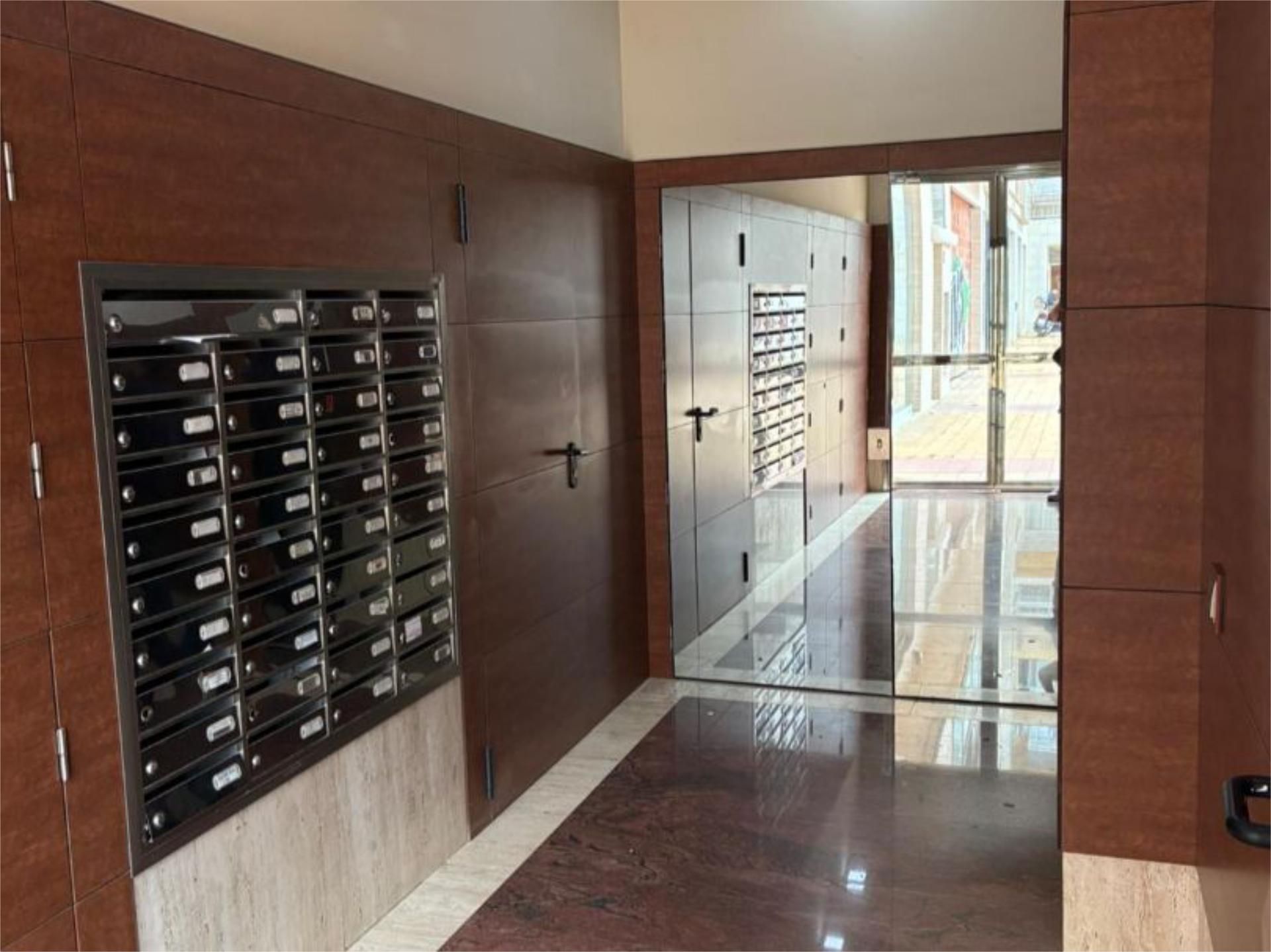 Piso en  Avenida Príncipe de Asturias 2 - Foto 28