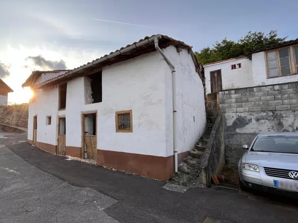 Casa independiente en Camín de la Piniella s/n - Foto 4