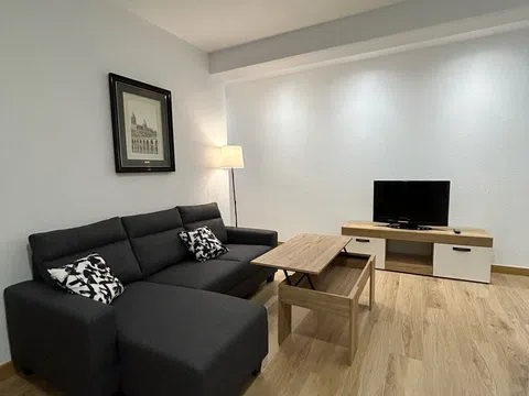 Piso en calle Granate, 5