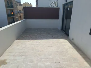 Piso en  Carrer de Lluís Martí 87 - Foto 3