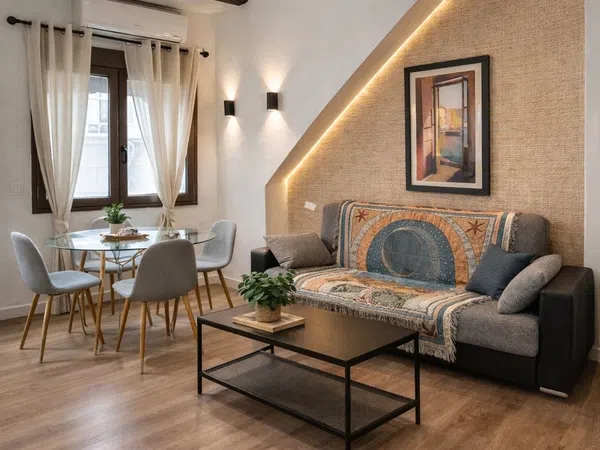 Piso en calle de la Reina, 130 - Foto 1