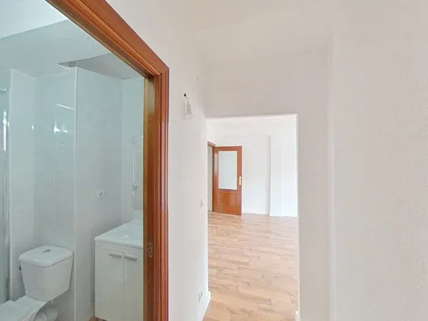 Piso en Reyes Católicos - Foto 17