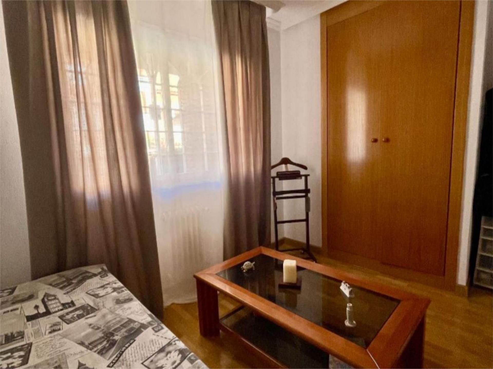 Casa adosada en Alcalá de Henares - Foto 27