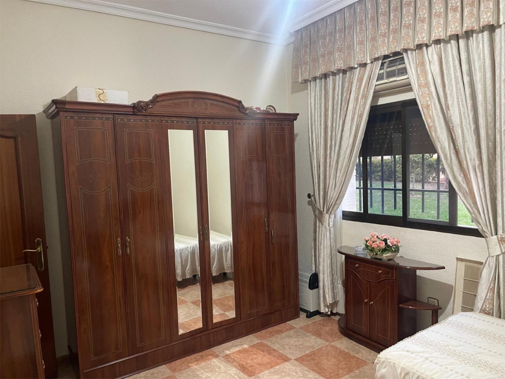 Piso en  Calle Pintor Espinosa 12 - Foto 25