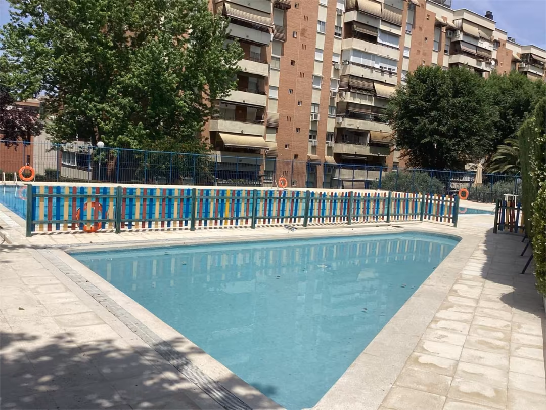 Piso en  Calle de Ramón Gómez de la Serna 95 - Foto 16