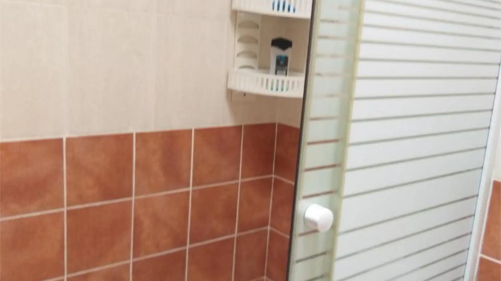 Casa adosada en  Avenida de los Majuelos 64 - Foto 4