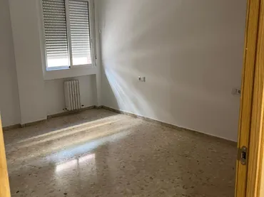 Piso en  Calle del Doce de Octubre 14 - Foto 7