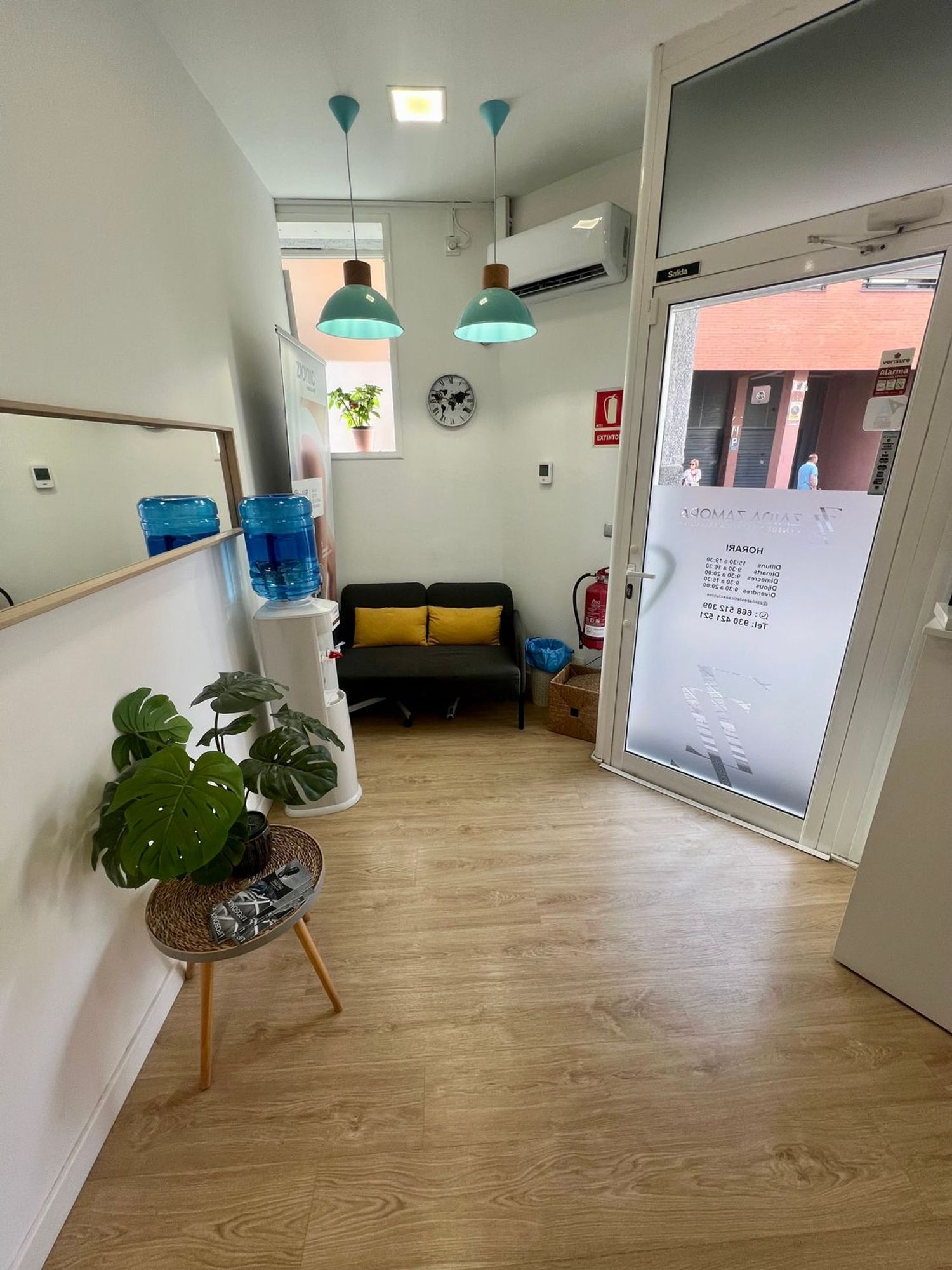 Local en Negocio en Calle de Mossèn Cinto Verdaguer, 13, Sant Adriá Nord, Sant Adriá Nord - Foto 3