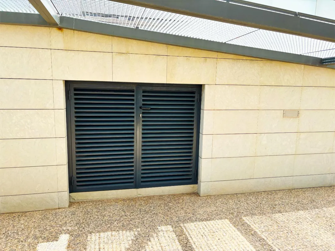 Piso en  Calle Granja de Rocamora 4 - Foto 43