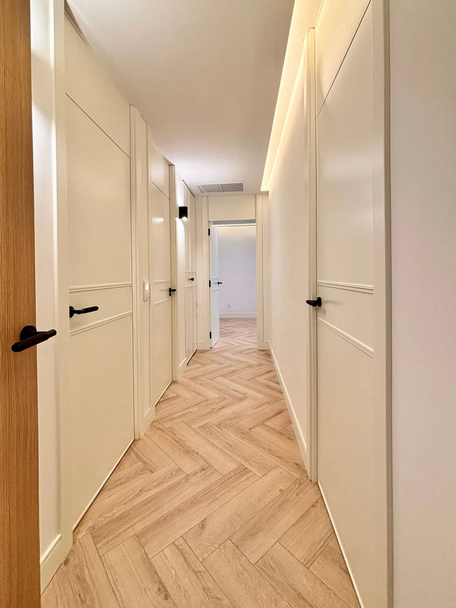 Piso en avenida de Alberto de Alcocer, 8 - Foto 8