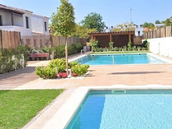 Chalet pareado en Calle de Alfred Sisley, 2, El Dorado Platja - Foto 5