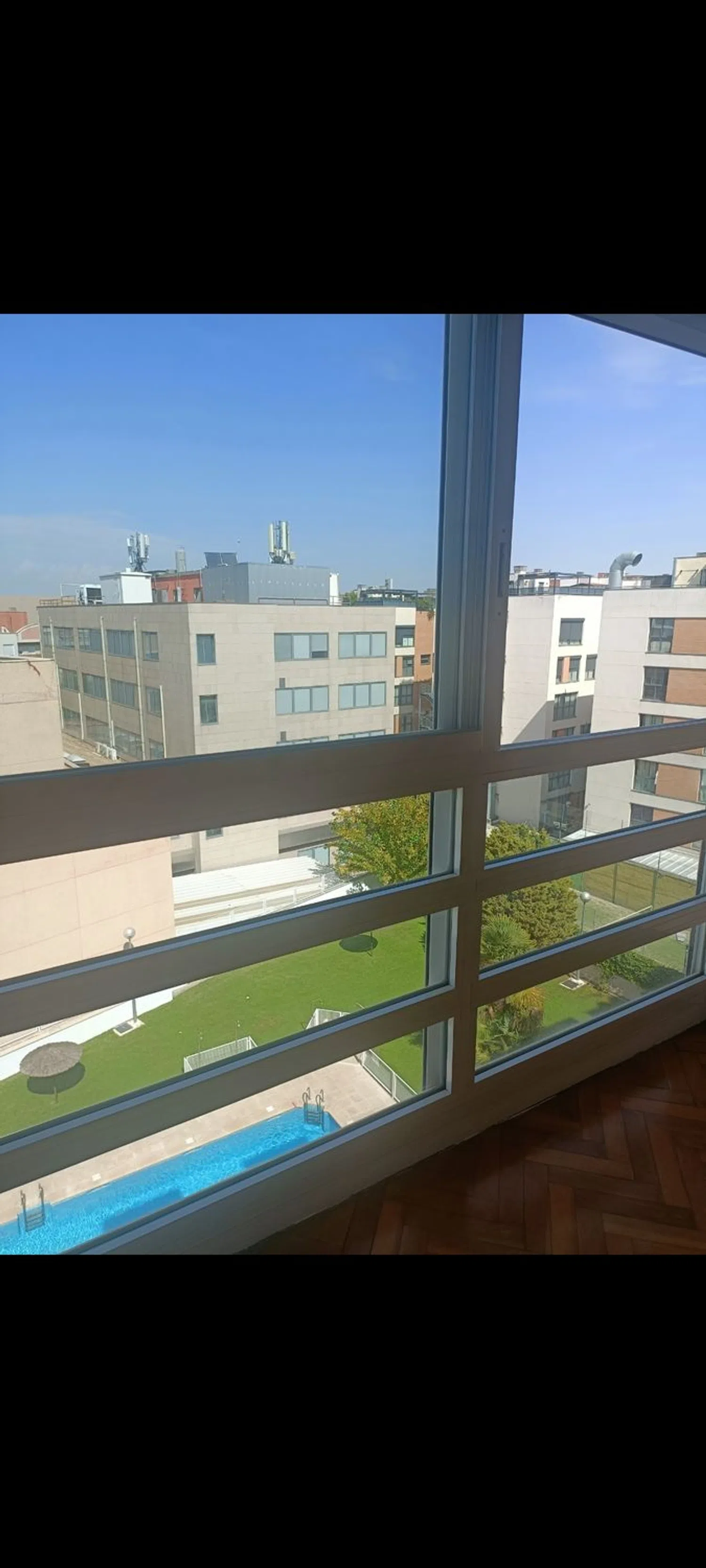 Piso en calle de Julián Camarillo, 59 - Foto 1
