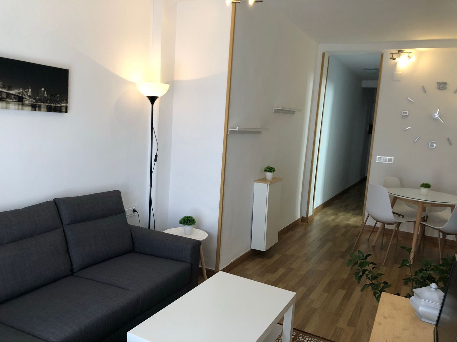 Piso en calle Emperatriz Eugenia, 1 - Foto 2