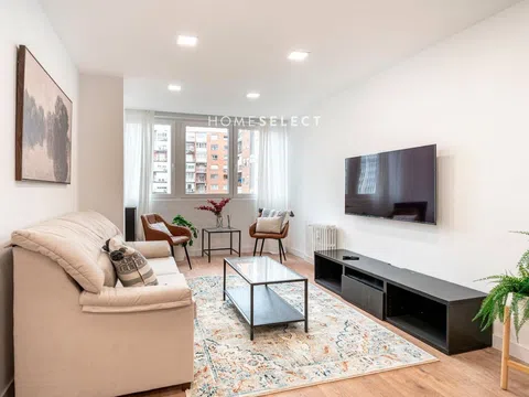 Piso en avenida de Brasil