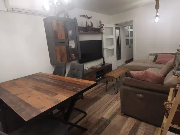 Piso en calle de Hernán Cortés, 1