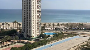 Piso en  Avinguda de la Costa Blanca 155 - Foto 1