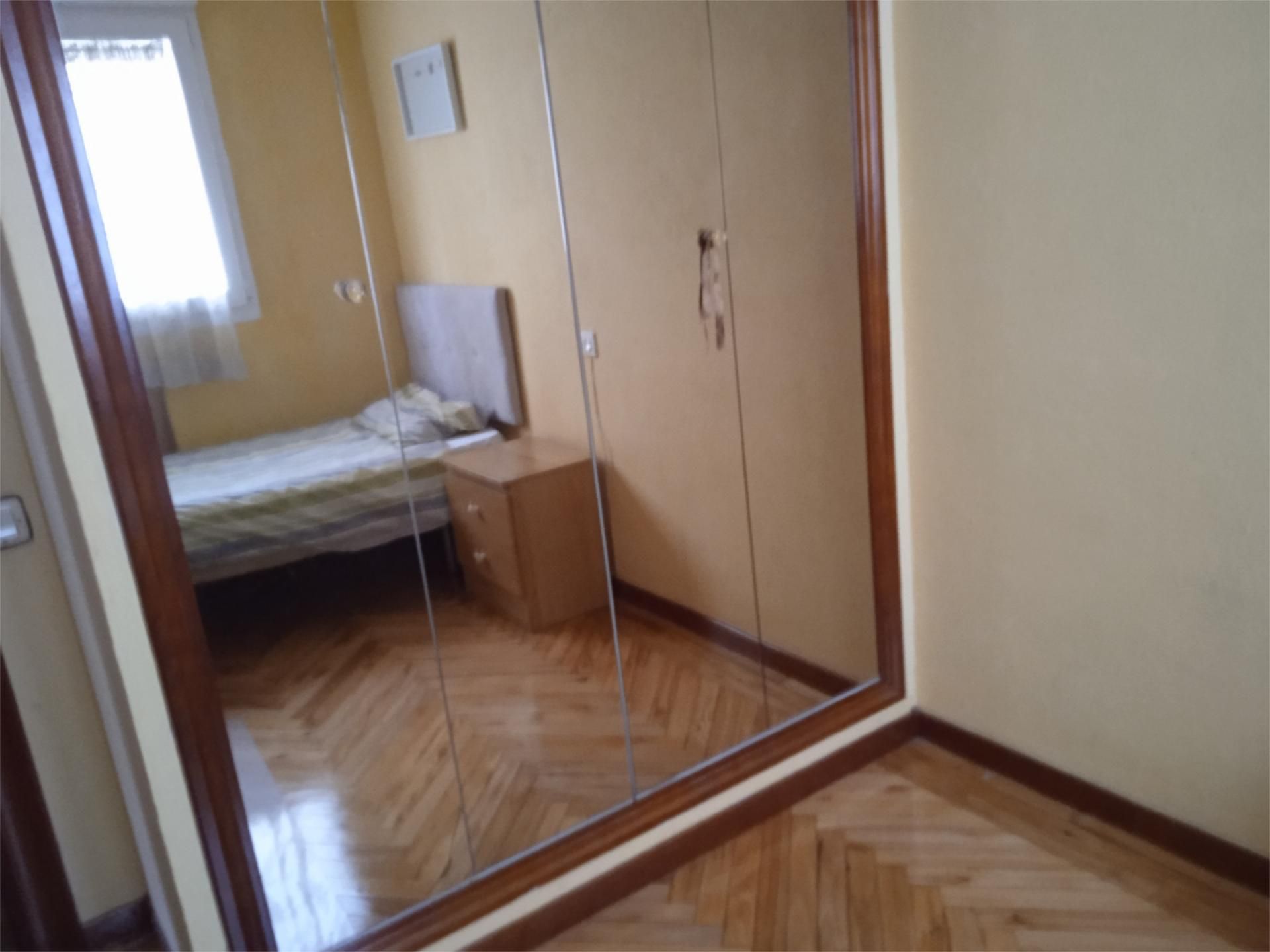 Piso en  Avenida Buenavista 8 - Foto 7