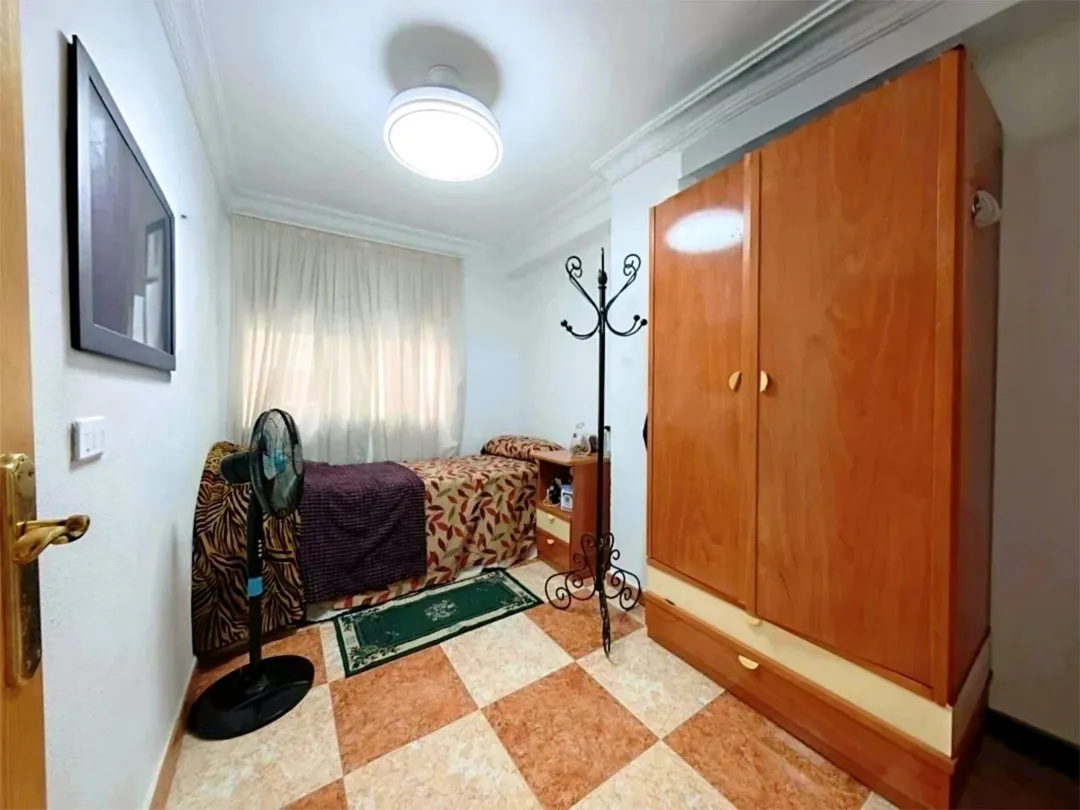 Piso en  Calle Llanonillos 2 - Foto 9