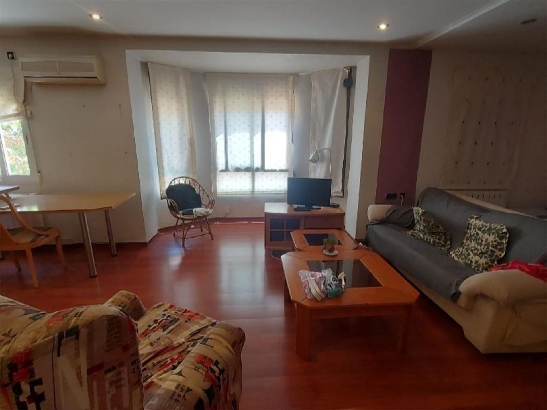 Piso en  Calle Sierra Espuña 4