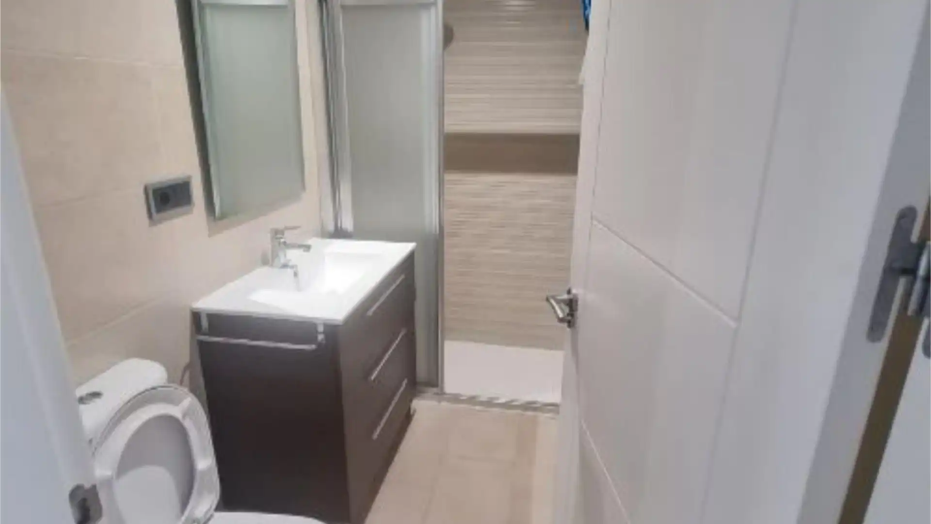 Casa adosada en  Avenida Olivar de Rivero 1 - Foto 4