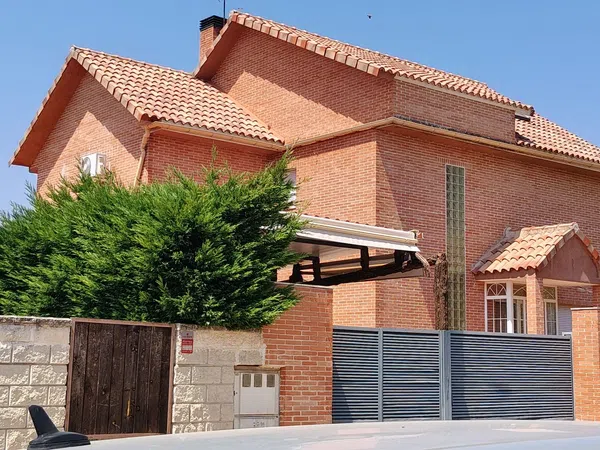 Casa o chalet independiente en El Casar - Foto 1
